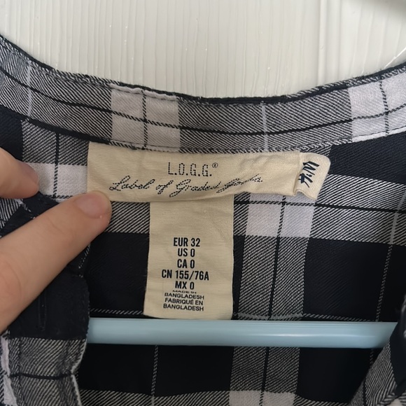 H&M Dark Navy Blue and White Flannel Dress Button Up Pockets L.O.G.G. - Picture 4 of 9